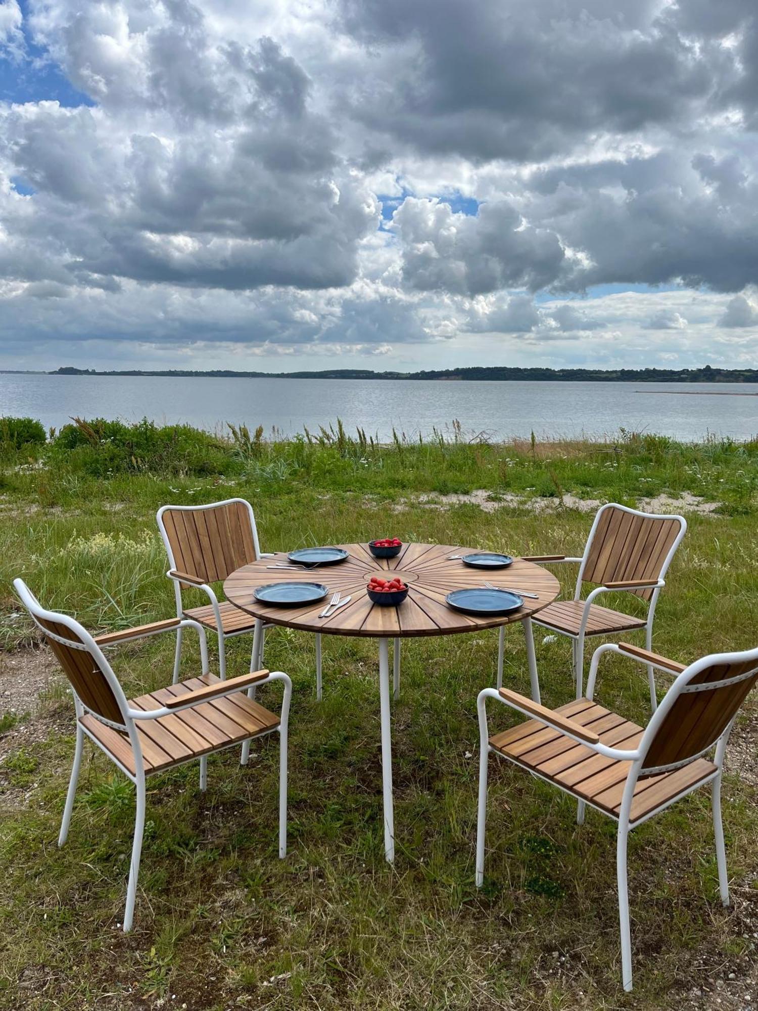 Hotel Tiny Seaside - Skarrev Aabenraa Exterior foto